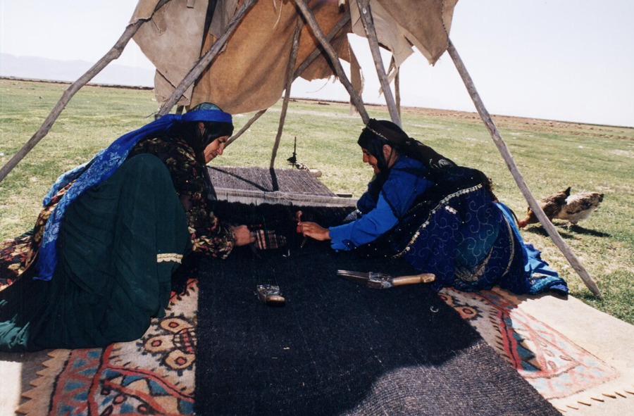 Nomads in Iran: women