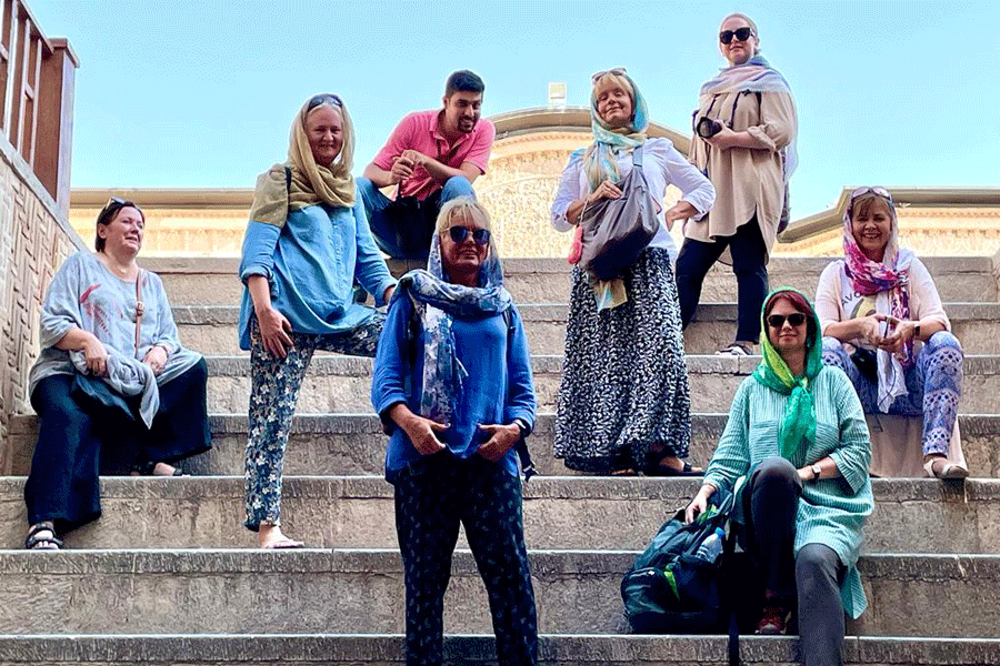 Iran Dress Code for Tourists